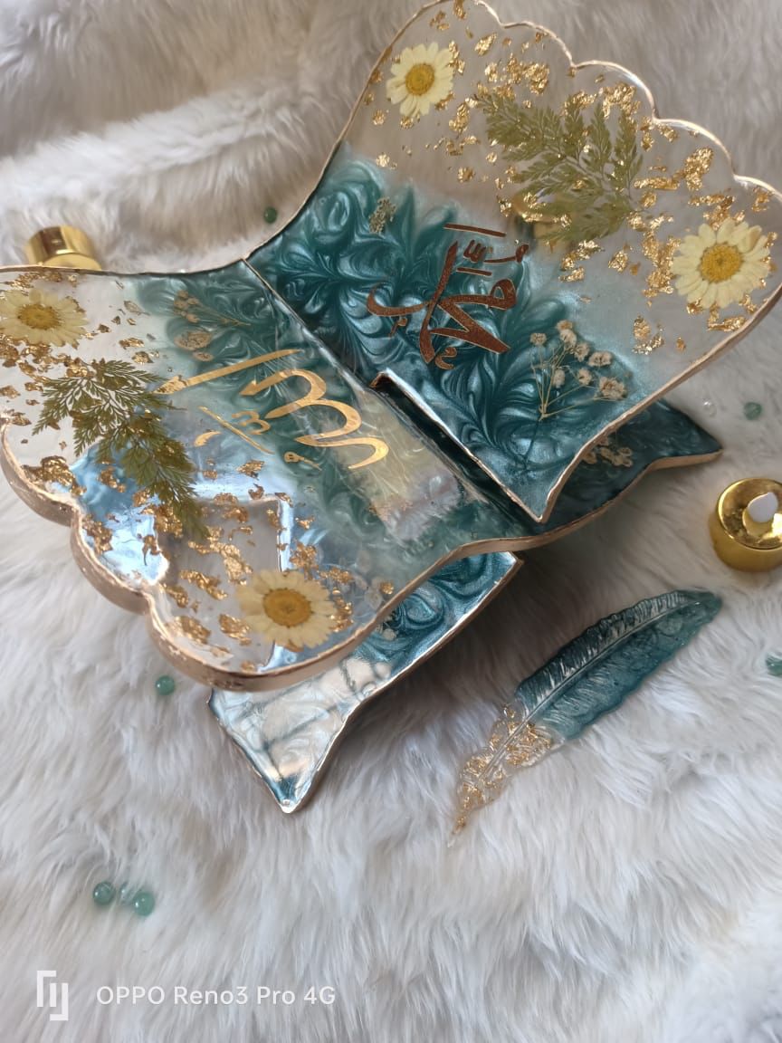 resin art|customizerehal|heartbeartcusto resin art